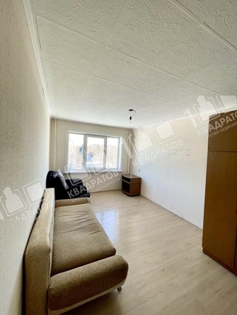 
   Продам 1-комнатную, 22.1 м², Ворошилова (Карат) тер, 40

. Фото 3.