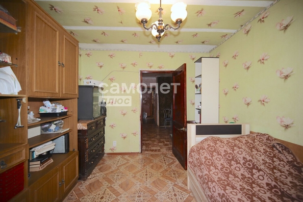 
   Продам 4-комнатную, 65.2 м², Сибиряков-Гвардейцев (2/3-Л) тер, 11

. Фото 2.