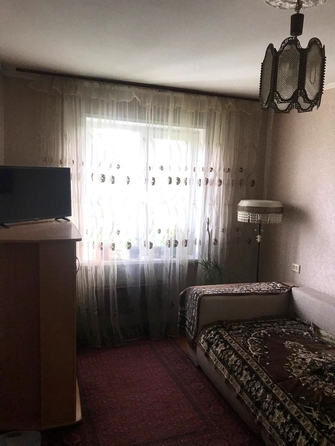 
   Продам 4-комнатную, 79 м², Утренняя ул, 1А

. Фото 5.