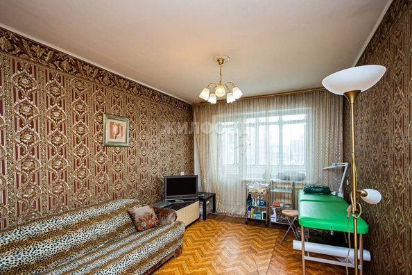 
   Продам 3-комнатную, 60 м², Дружбы  пр-кт, 65

. Фото 5.