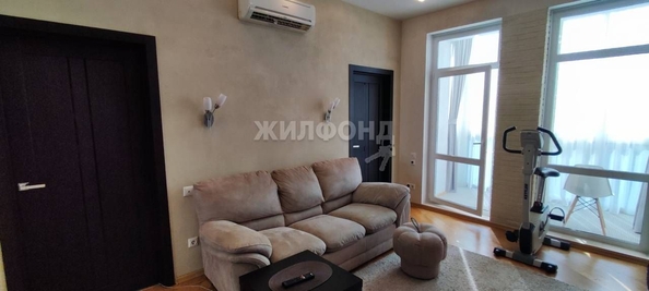 
   Продам 3-комнатную, 54.8 м², Кирова  ул, 37

. Фото 10.