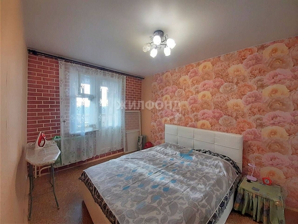 
   Продам 2-комнатную, 52 м², Климасенко  ул, 34

. Фото 1.