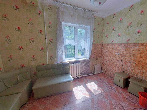 
   Продам 3-комнатную, 75.6 м², 

. Фото 1.