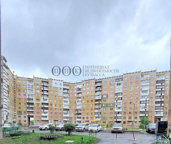 
   Продам 2-комнатную, 52 м², Свободы ул, 19

. Фото 11.