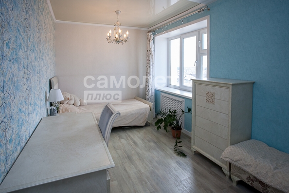 
   Продам 5-комнатную, 168.1 м², Луначарского ул, 2а

. Фото 31.