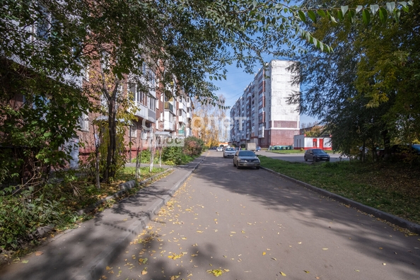 
   Продам 1-комнатную, 29.8 м², Рекордная ул, 27а

. Фото 13.