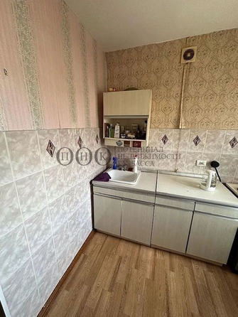 
   Продам 1-комнатную, 30 м², Тайгинская ул, 12

. Фото 2.