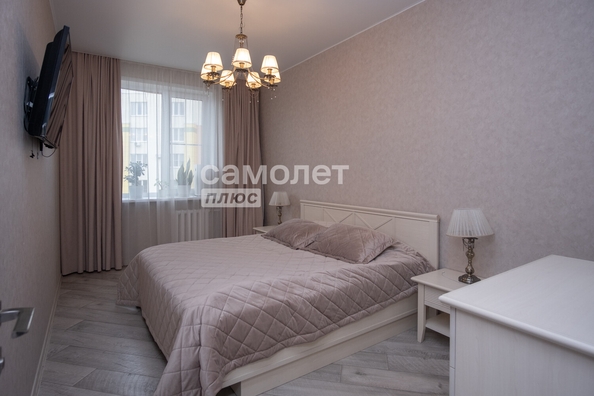 
  Продается 3-комн. квартира, 92.8 м², Осенний б-р, д. 8
. Фото 1.