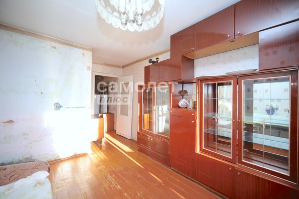 
   Продам 3-комнатную, 52 м², Инициативная ул, 28А

. Фото 2.