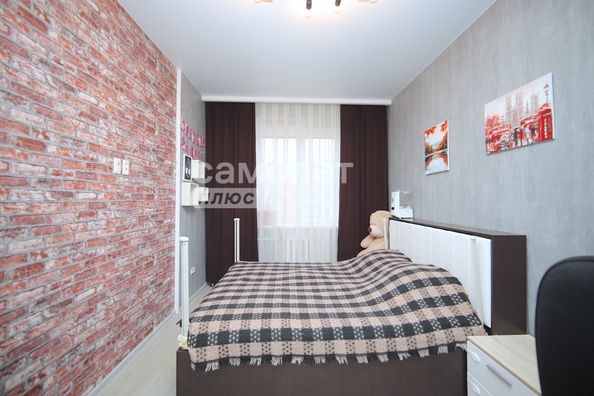 
   Продам 2-комнатную, 49.5 м², Осенний б-р, 5а

. Фото 13.