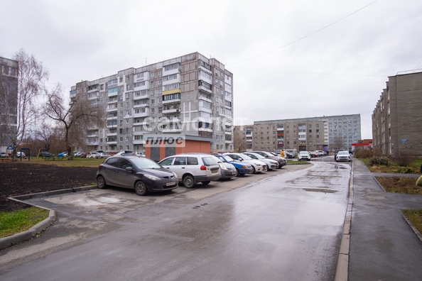 
   Продам 2-комнатную, 46.7 м², Аллейная ул, 9Б

. Фото 25.