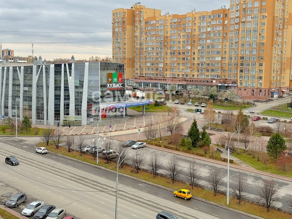 
   Продам студию, 22.6 м², Строителей б-р, 52

. Фото 14.