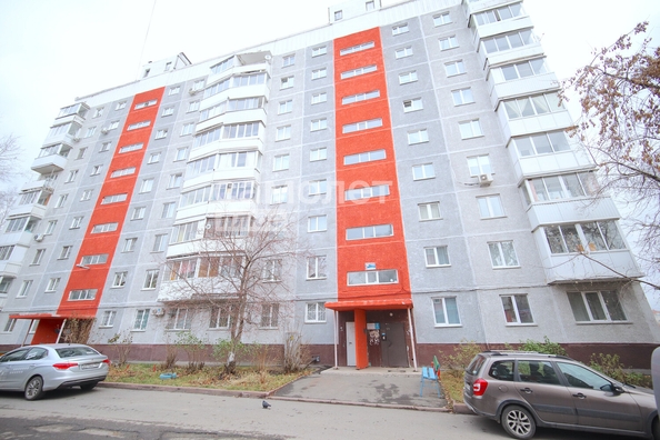 
   Продам 3-комнатную, 60.1 м², Строителей б-р, 35

. Фото 28.