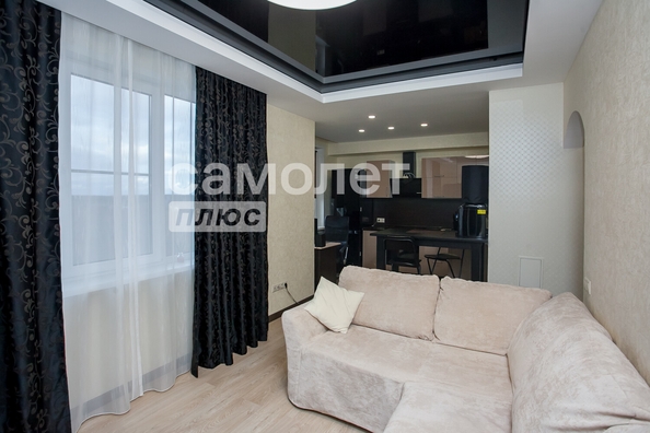 
  Продается 2-комн. квартира, 43 м², Кедровый б-р, д. 2
. Фото 1.