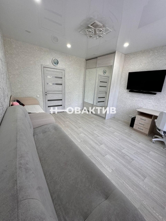 
   Продам 2-комнатную, 59.7 м², Чекалина (Кузнецкий р-н) ул, 14

. Фото 4.