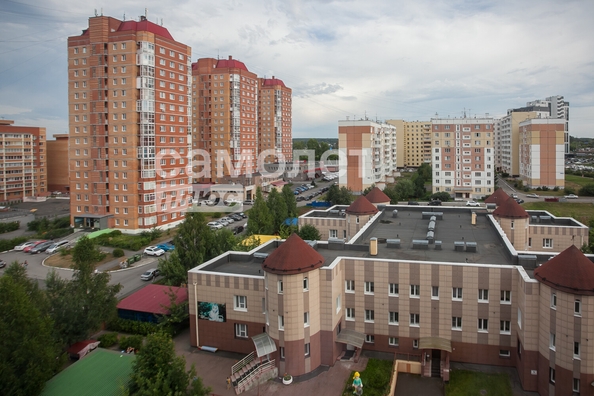 
   Продам 2-комнатную, 86.6 м², Веры Волошиной ул, 41Б

. Фото 2.