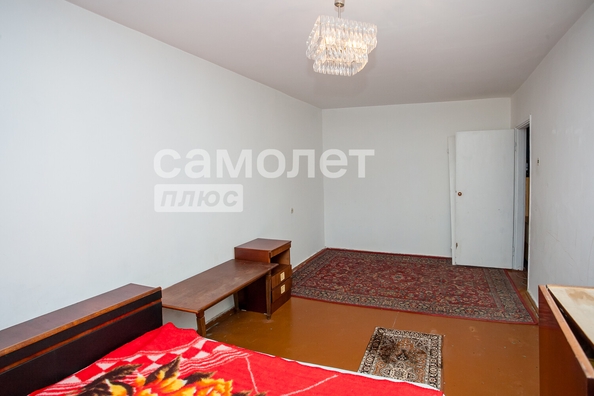 
   Продам 3-комнатную, 61.8 м², Строителей б-р, 32

. Фото 16.