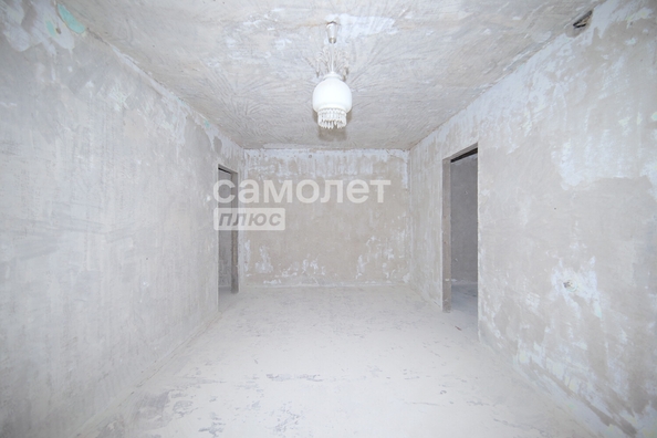 
  Продается 4-комн. квартира, 61.4 м², Строителей б-р, д. 25б
. Фото 3.