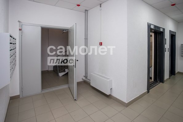 
   Продам 2-комнатную, 50.8 м², Строителей б-р, 69а

. Фото 19.