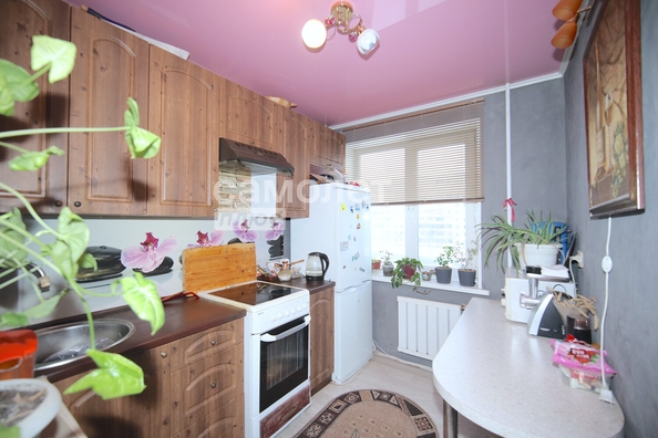 
  Продается 2-комн. квартира, 43.5 м², Химиков пр-кт, д. 19
. Фото 9.