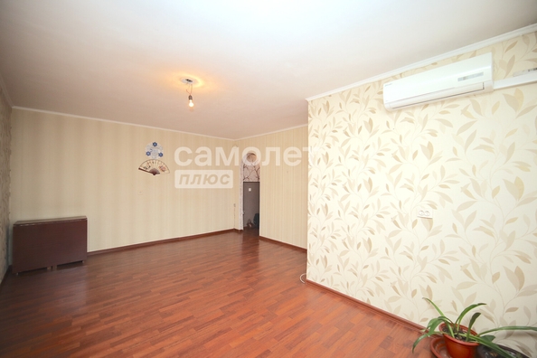 
  Продается 2-комн. квартира, 45.5 м², Шахтеров пр-кт, д. 43
. Фото 4.