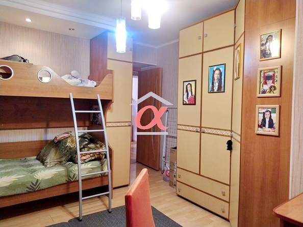 
   Продам 3-комнатную, 61.4 м², Юрия Двужильного ул, 10

. Фото 18.