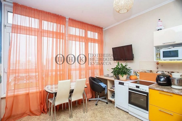 
   Продам 2-комнатную, 43 м², Серебряный бор ул, 7

. Фото 14.