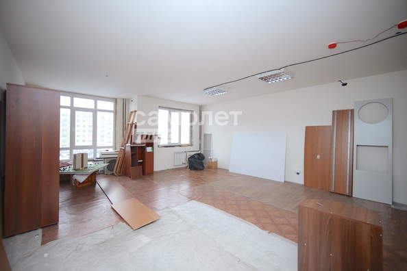 
   Продам 2-комнатную, 42.1 м², В.В.Михайлова пр-кт, 3Бк3

. Фото 11.