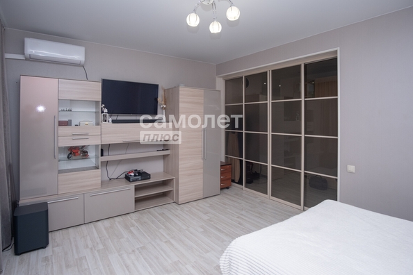 
  Продается 1-комн. квартира, 46.8 м², Шахтеров пр-кт, д. 74
. Фото 3.
