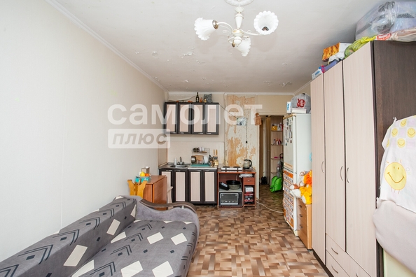 
   Продам 1-комнатную, 22.3 м², Строителей б-р, 56/2

. Фото 4.