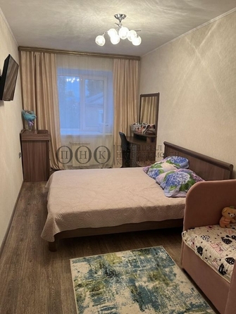 
   Продам 3-комнатную, 60 м², Веры Волошиной ул, 16

. Фото 1.