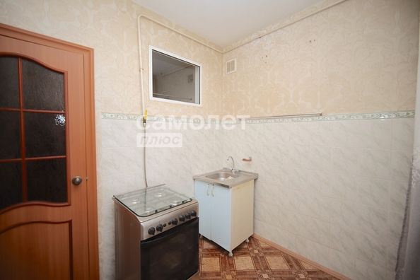 
   Продам 3-комнатную, 53.5 м², Тульская ул, 4

. Фото 6.