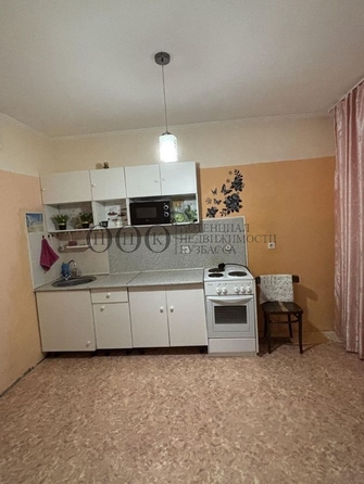 
   Продам 1-комнатную, 32.2 м², Белозерная ул, 21

. Фото 7.