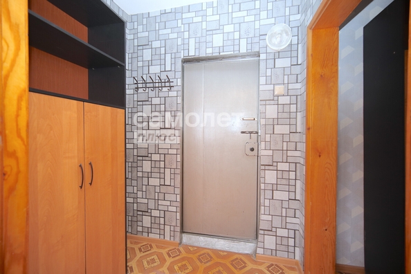
  Продается 1-комн. квартира, 28.8 м², Стахановская ул, д. 8
. Фото 5.