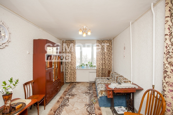 
   Продам 1-комнатную, 22.8 м², Строителей б-р, 56/2

. Фото 1.