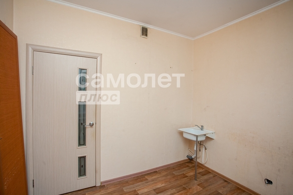 
   Продам 1-комнатную, 32.5 м², Баварская ул, 5

. Фото 6.