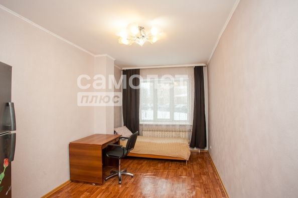 
   Продам 1-комнатную, 41.2 м², Дружбы ул, 9/2

. Фото 2.