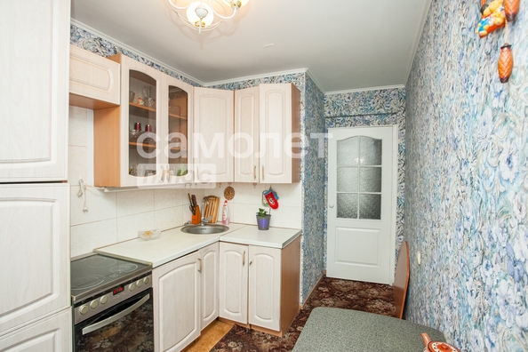 
   Продам 3-комнатную, 56.4 м², Дружбы ул, 27А

. Фото 9.