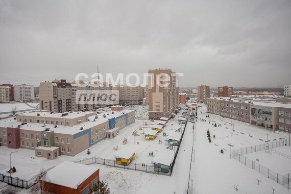 
   Продам 3-комнатную, 56.4 м², Дружбы ул, 27А

. Фото 36.