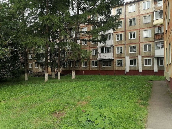 
   Продам 1-комнатную, 30.7 м², 9 Января ул, 2б

. Фото 4.