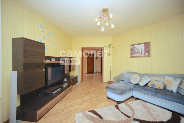 
   Продам 3-комнатную, 85.4 м², Шахтеров пр-кт, 72а

. Фото 8.