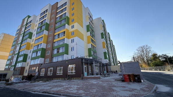 
  Продается торговая площадь, 240 м², Веры Волошиной ул, д. 22Ак1
. Фото 1.