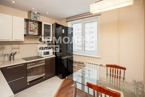 
  Продается 3-комн. квартира, 82.4 м², Свободы ул, д. 35
. Фото 7.