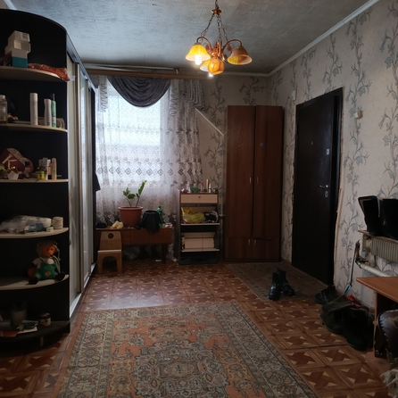 
   Продам коттедж, 246 м², Березовский

. Фото 1.
