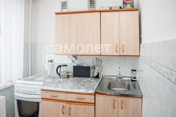 
   Продам 2-комнатную, 44.3 м², Строителей б-р, 46б

. Фото 19.