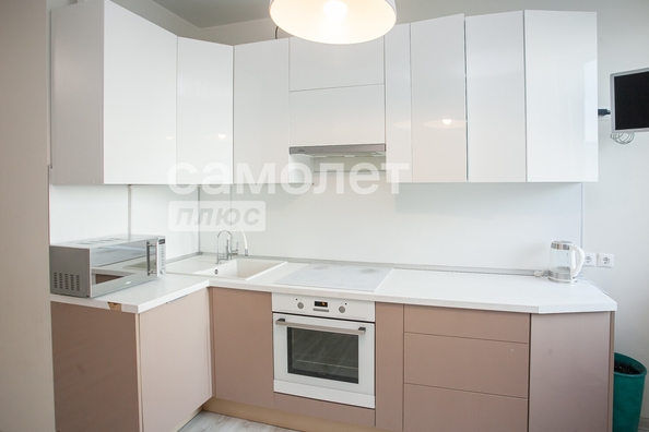 
   Продам 3-комнатную, 57.1 м², Веры Волошиной ул, 40

. Фото 18.