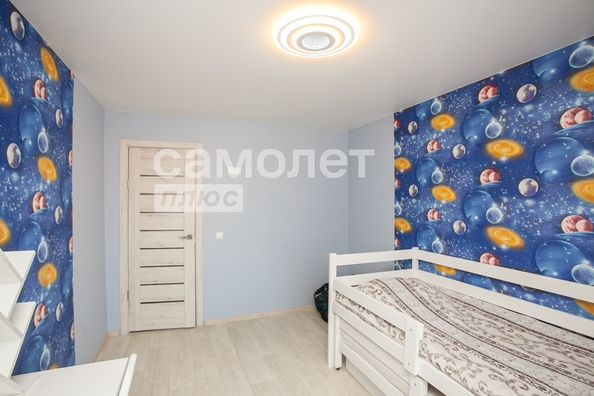 
   Продам 3-комнатную, 59.1 м², Солнечный мкр, 4

. Фото 5.