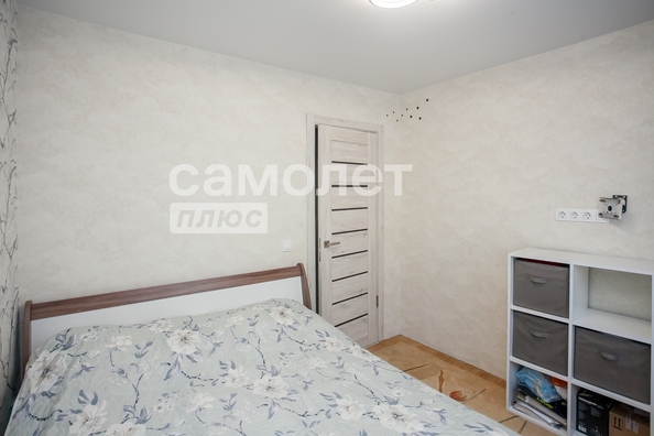 
   Продам 3-комнатную, 59.1 м², Солнечный мкр, 4

. Фото 8.