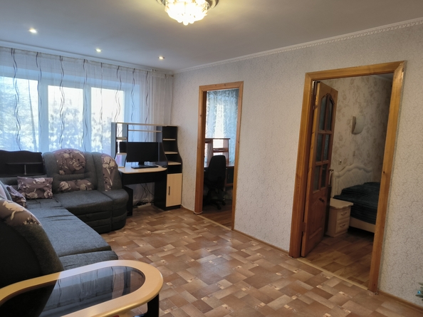 
   Продам 4-комнатную, 63 м², Юрия Смирнова ул, 16

. Фото 6.