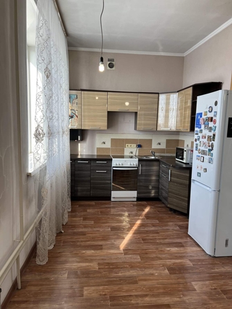 
  Сдам в аренду 2-комнатную квартиру, 56.3 м², Новокузнецк

. Фото 2.